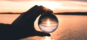 Read more about the article Gedanken zum Thema „Spiegeln und Resonanz“ und ein kleines Beispiel aus meinem Leben